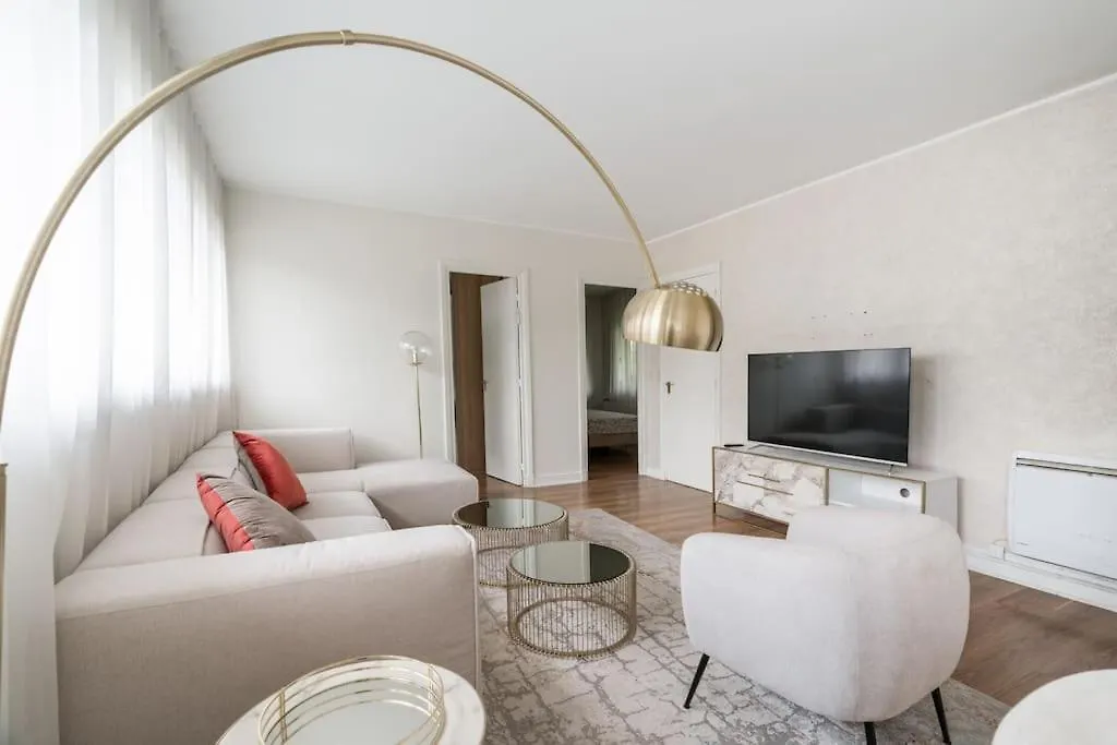 Apartment A Refined 2-Bedroom Close Avenue Foch Paris
